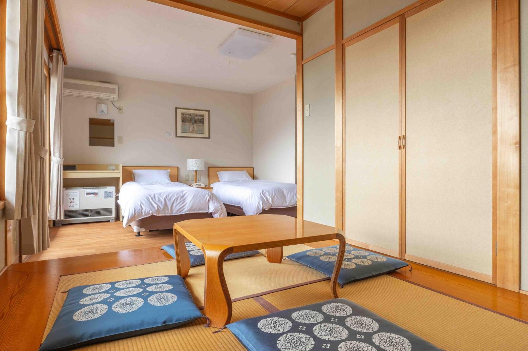 Elizabeth Hotel Nozava Onszen Kültér fotó